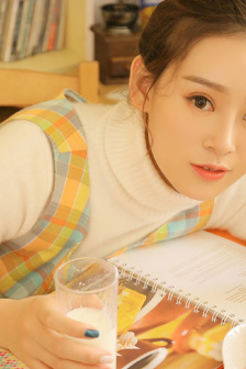 小莹乳液汁水停电了还能用吗